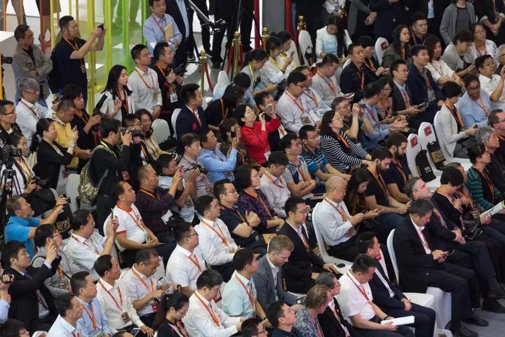 观众席.jpg 观众席.jpg