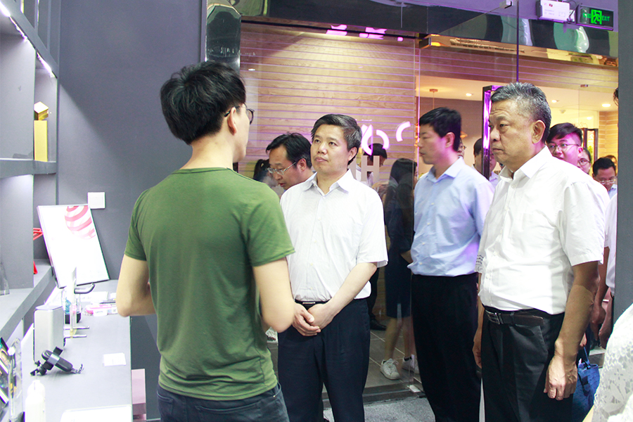 微信图片_20180522110009.jpg 微信图片_20180522110009.jpg